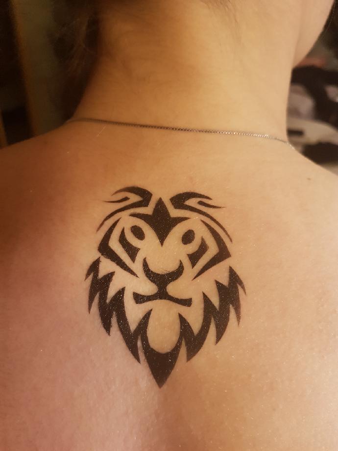Tetování